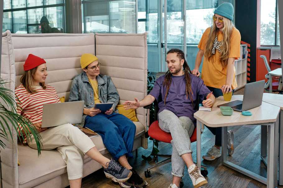 Team Meeting Provide Support and Guidance