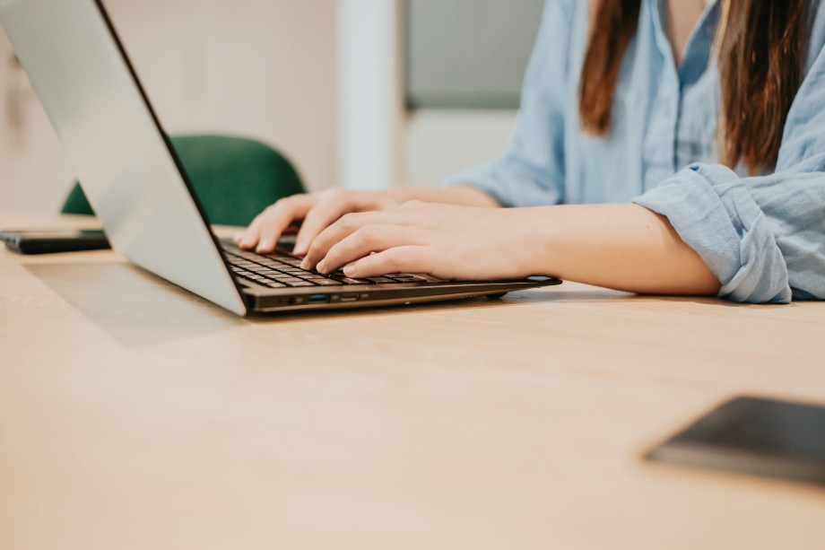 female developer
